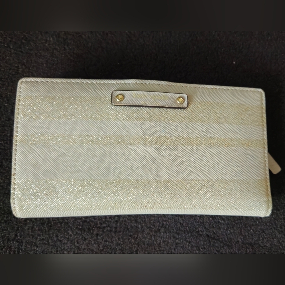 Kate Spade Gray & Glimmer Gold Glitter Bi-Fold Wallet w/Lavender Fabric Lining